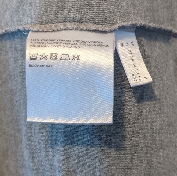 Gray Tank Top - Picture 3 of 3